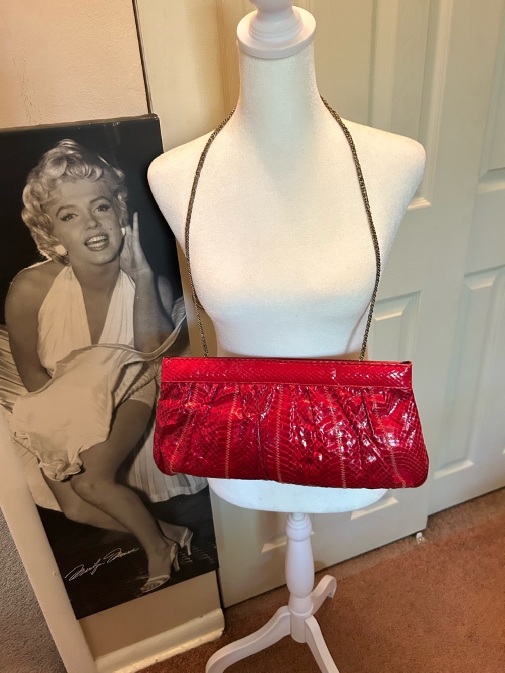 Vintage Lou -Ran Red Reptile Patent Leather Shoulder Clutch